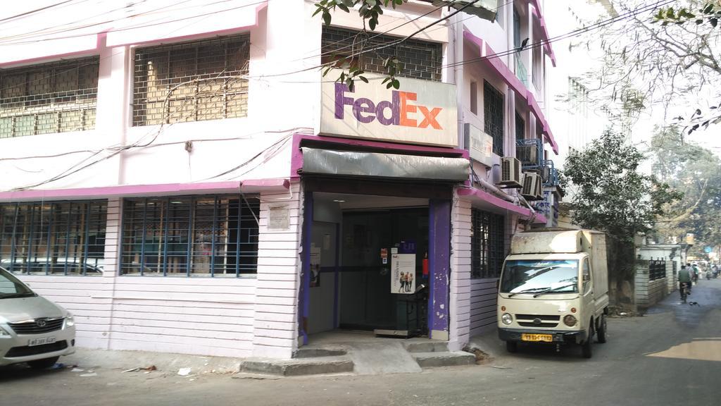 Service Apartments, Park Street, Calcutta Exterior photo